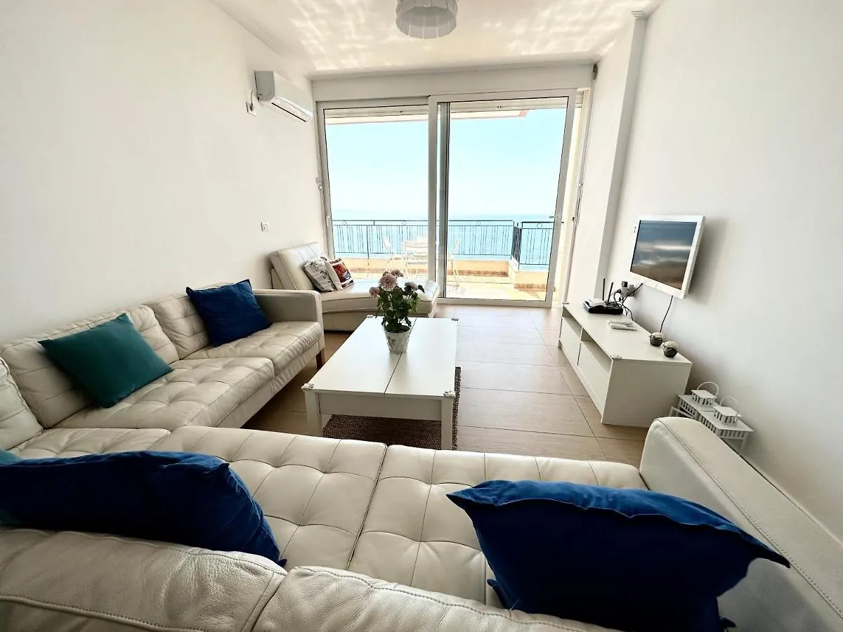 K&T Seaside Deluxe Twobedroom Apartment ساراندا