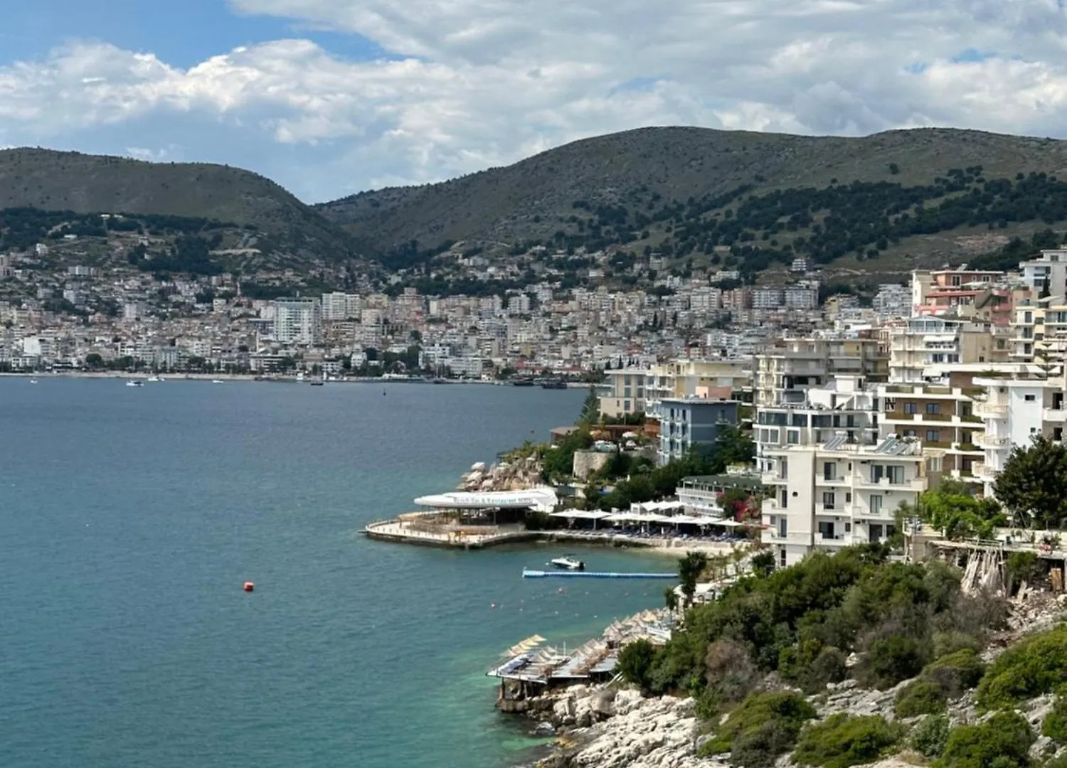 K&T Seaside Deluxe Twobedroom Apartment ساراندا